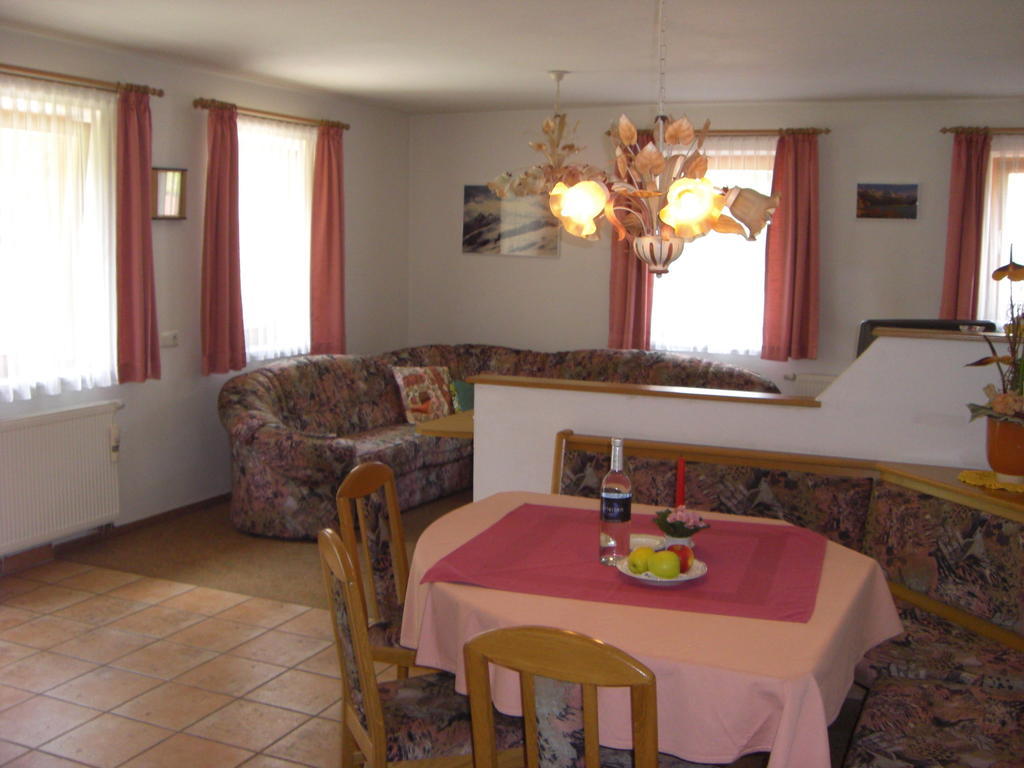 Ferienhaeuser Thalbach Heiligenblut Habitación foto