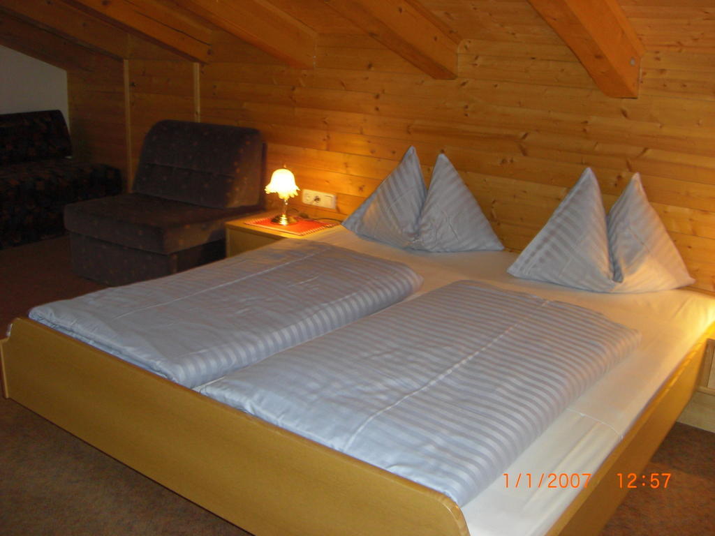 Ferienhaeuser Thalbach Heiligenblut Habitación foto
